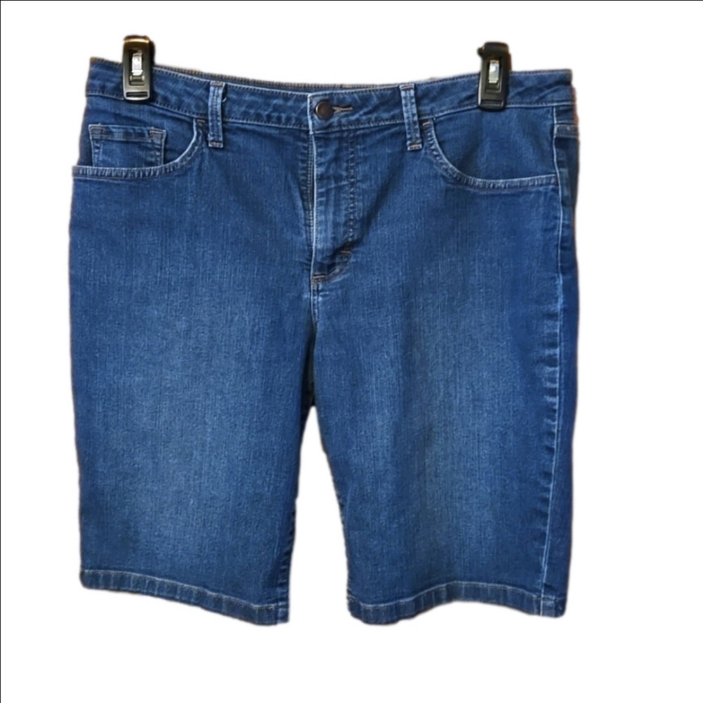 Riders by Lee Women Midrise Bermuda Jeans Shorts Straight Leg 5-pocket Size 14M